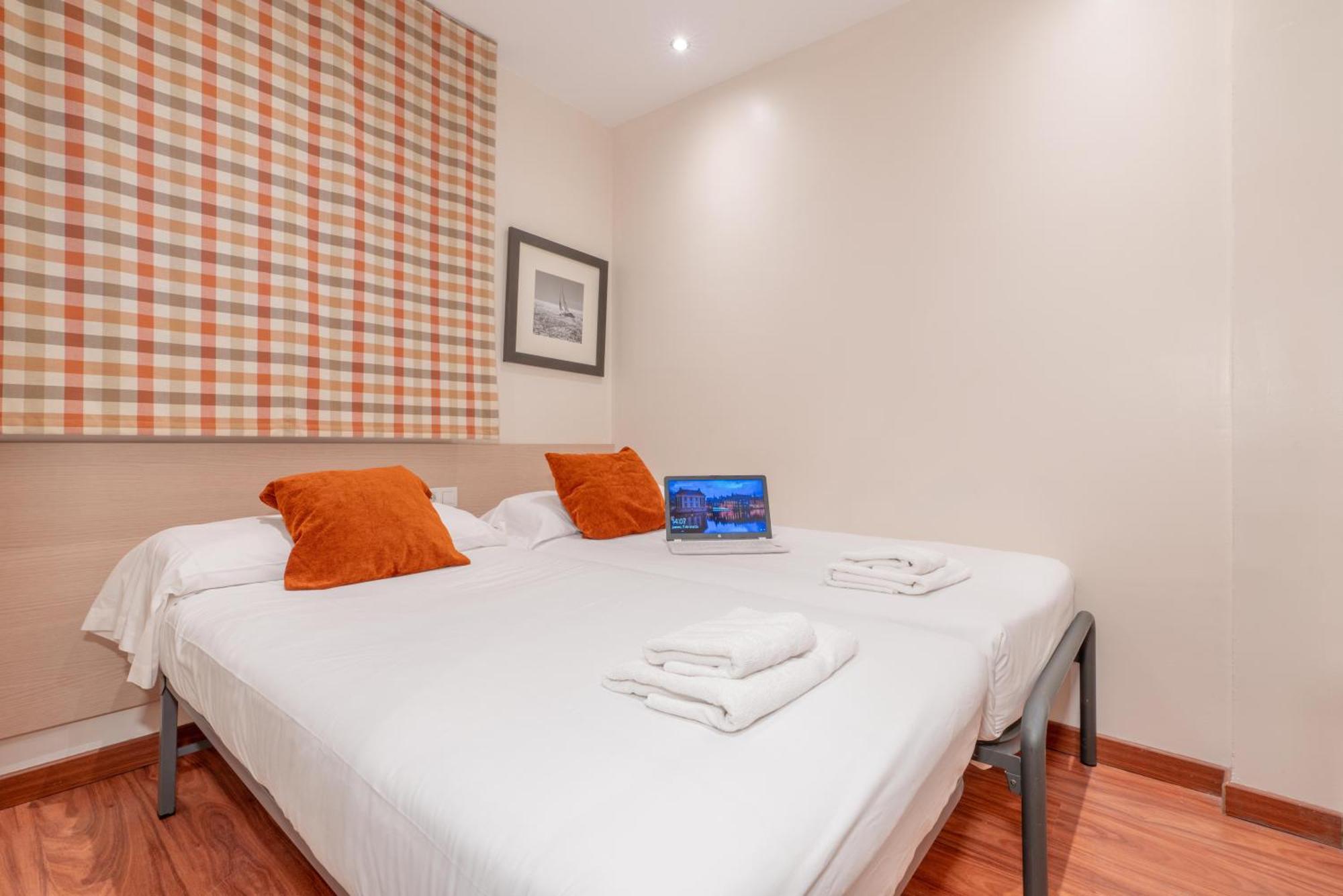 ברצלונה Serennia Cest Apartamentos Arc De Triomf מראה חיצוני תמונה
