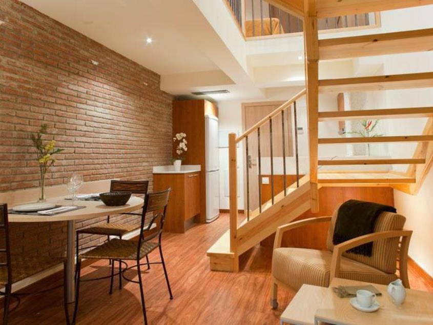 ברצלונה Serennia Cest Apartamentos Arc De Triomf מראה חיצוני תמונה